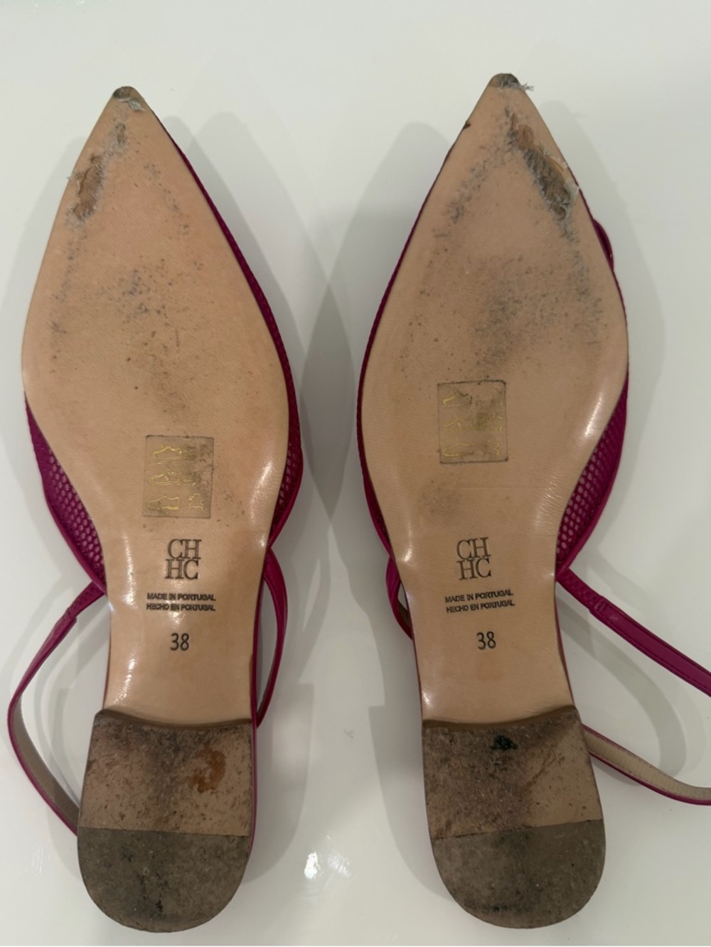 Carolina Herrera Fuchsia Pointed-Toe Slingback Flats with CH Logo - Picture 3 of 3